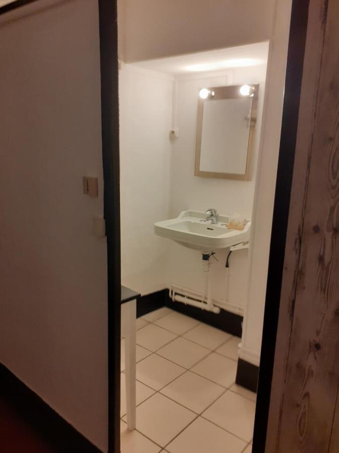 Le Grand Cerf Hotel Nonancourt Exterior foto